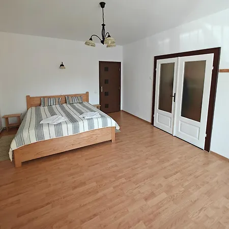Transsylvanian Wolves Apartment Sibiu